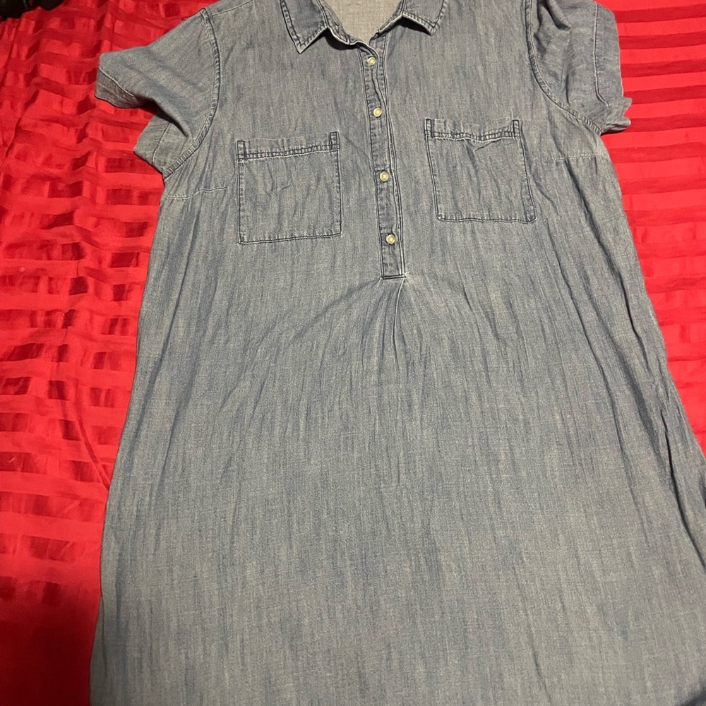 Old Navy Gray Buttoned Puff Sleeve Midi Dress